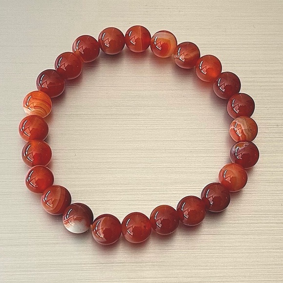 Natural Crystal Red Striped Agate 8mm Gemstone Stretch Bracelet 7” - Picture 1 of 4